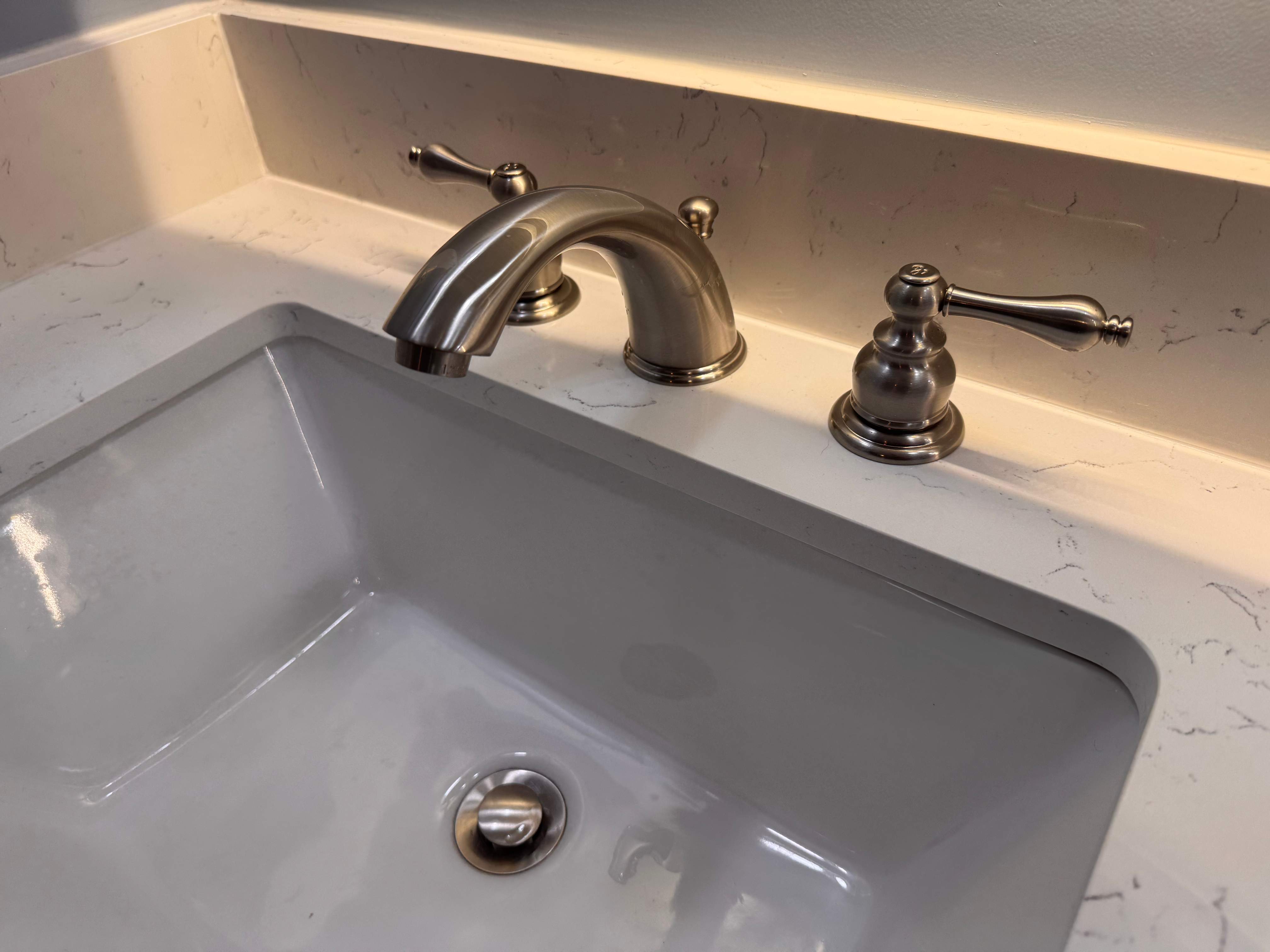 Master bathroom renovation by Prudencio