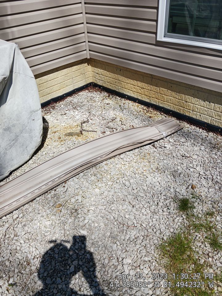 Residential Roof Replacement using CertainTeed Grand Manor by Absolute Roofing and Construction