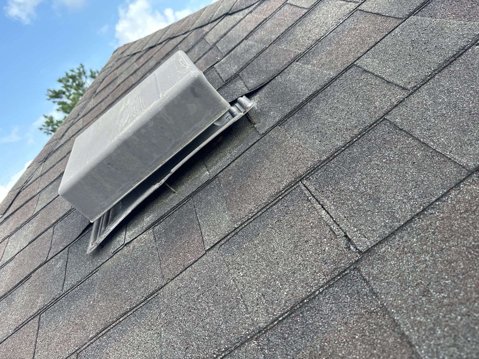 Hail Damage using Owen's Corning Duration (Lifetime) Shingles by Roof Repair Company