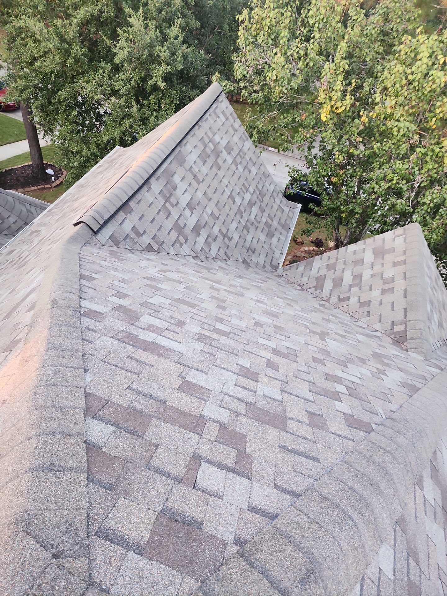 Residential Roofing Installation using Owen's Corning Duration (Lifetime) Shingles by Roof Repair Company