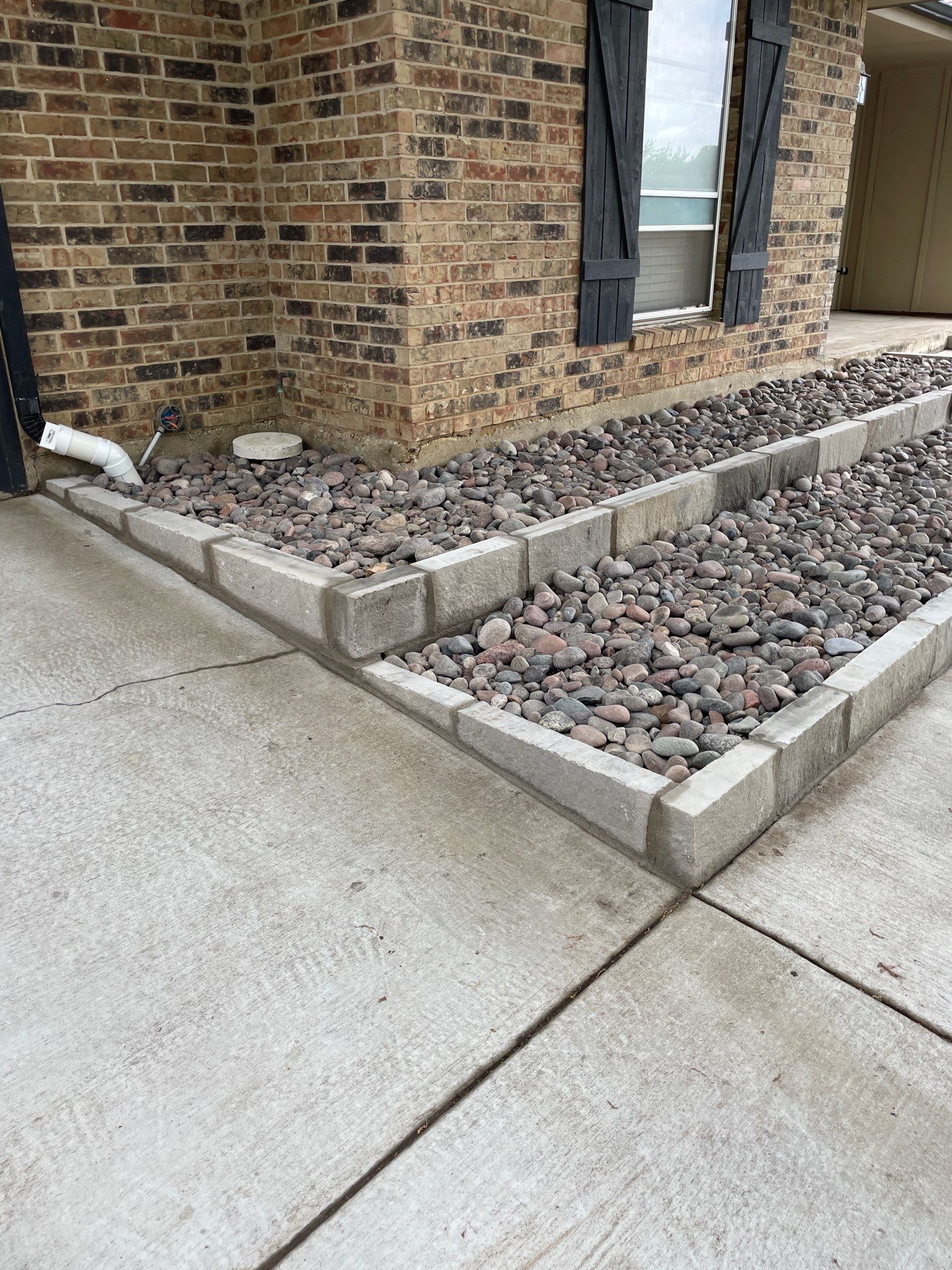 Stone Borders by Peterson’s