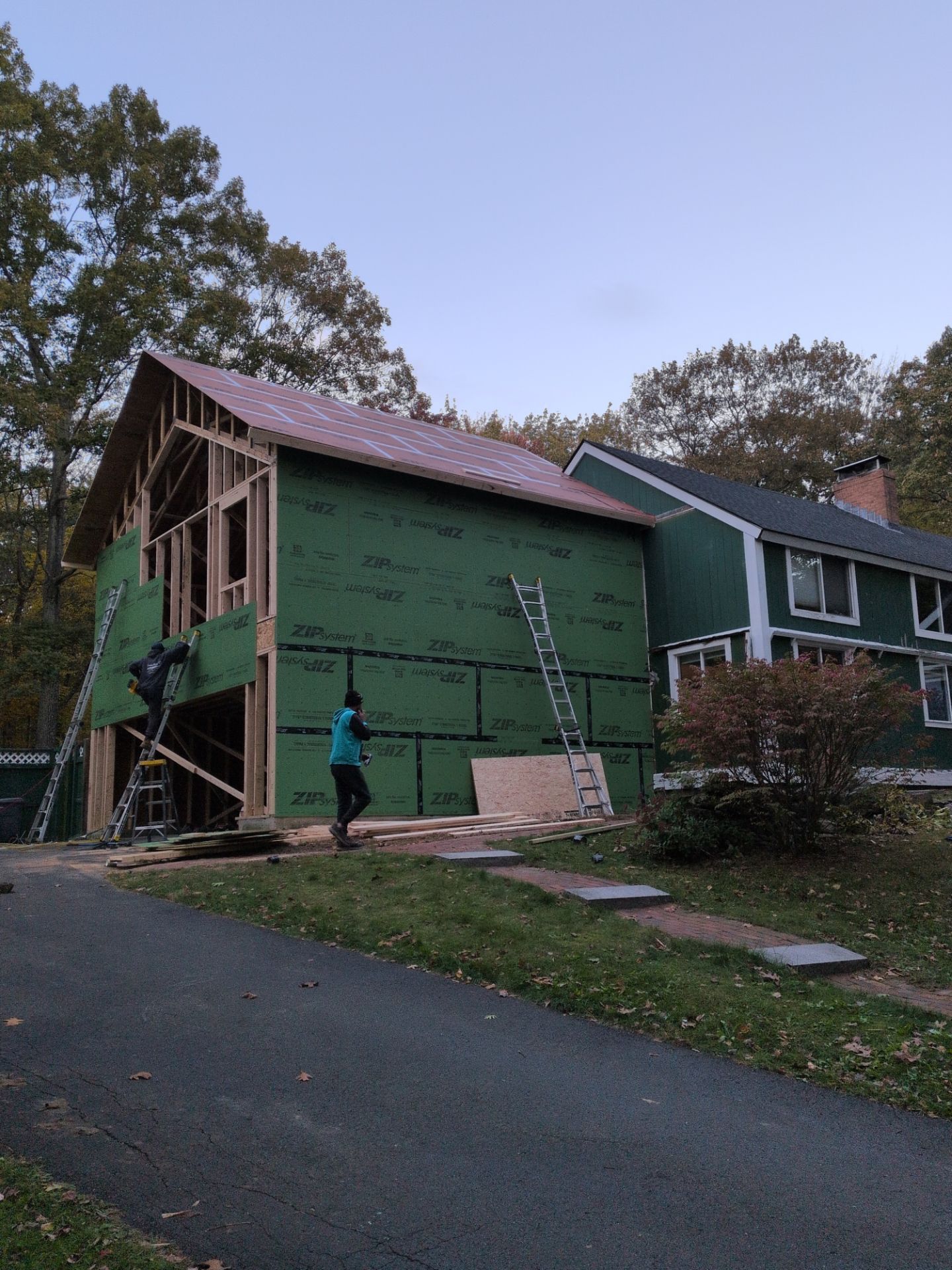 Custom ADU Construction with Vaulted In-Law Suite – LP SmartSide®, ZIP System® & Harvey® Windows by Sensible Home Solutions