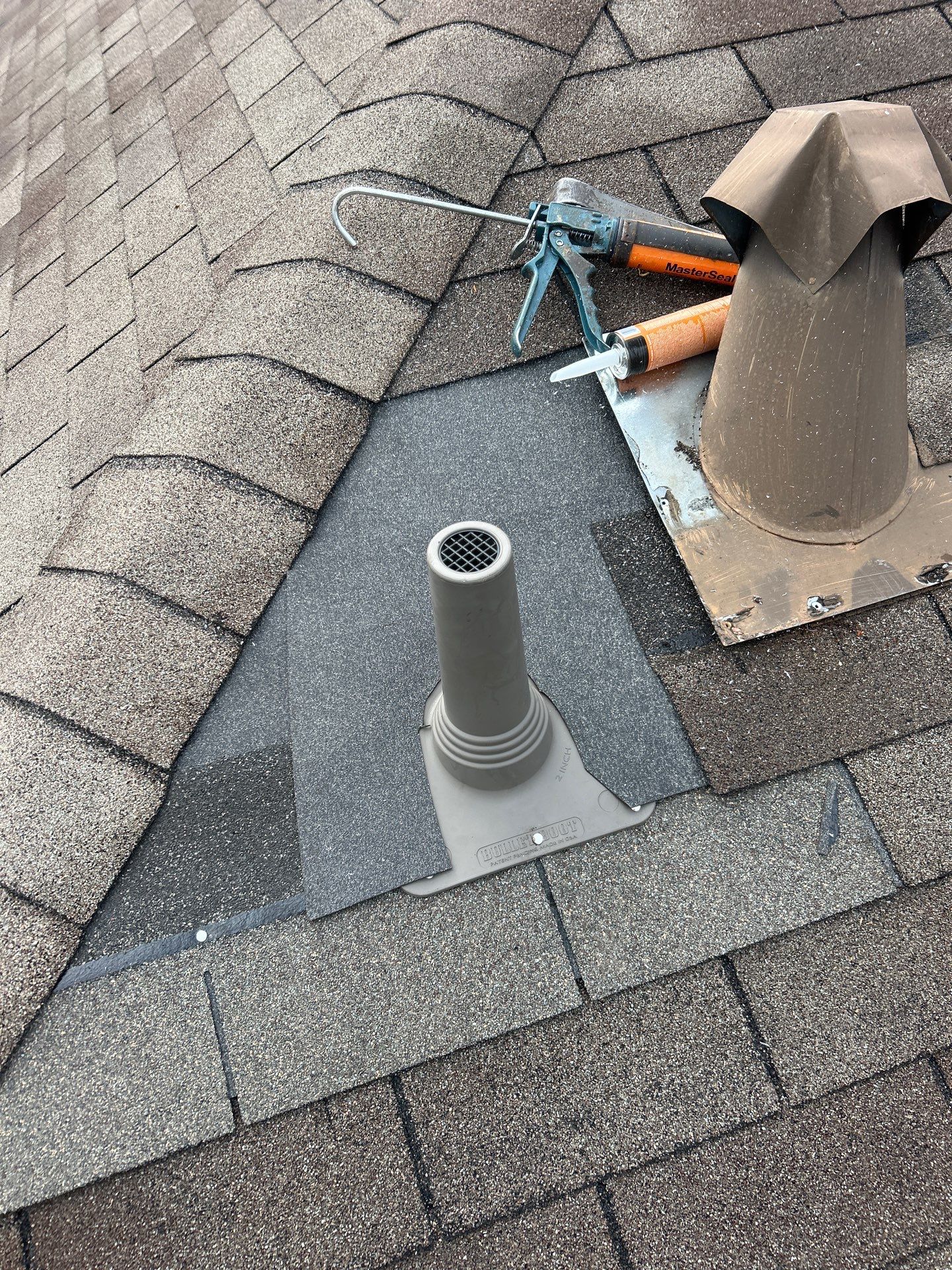 Hail Damage using Owen's Corning Duration (Lifetime) Shingles by Roof Repair Company