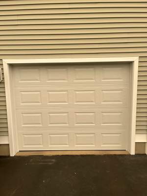 : Garage Door Installation Using Amarr Olympus Garage Door