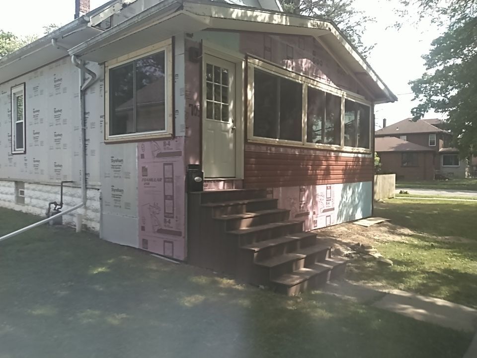 Exterior Siding and Window Replacement by Ivy Lea Construction
