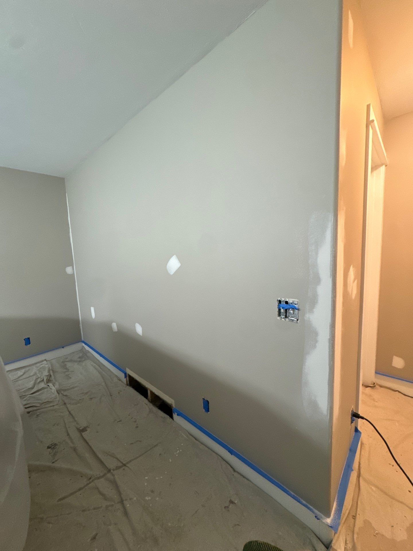 Comprehensive Interior Painting and Drywall Repair in Norton Shores by Gordon Painting