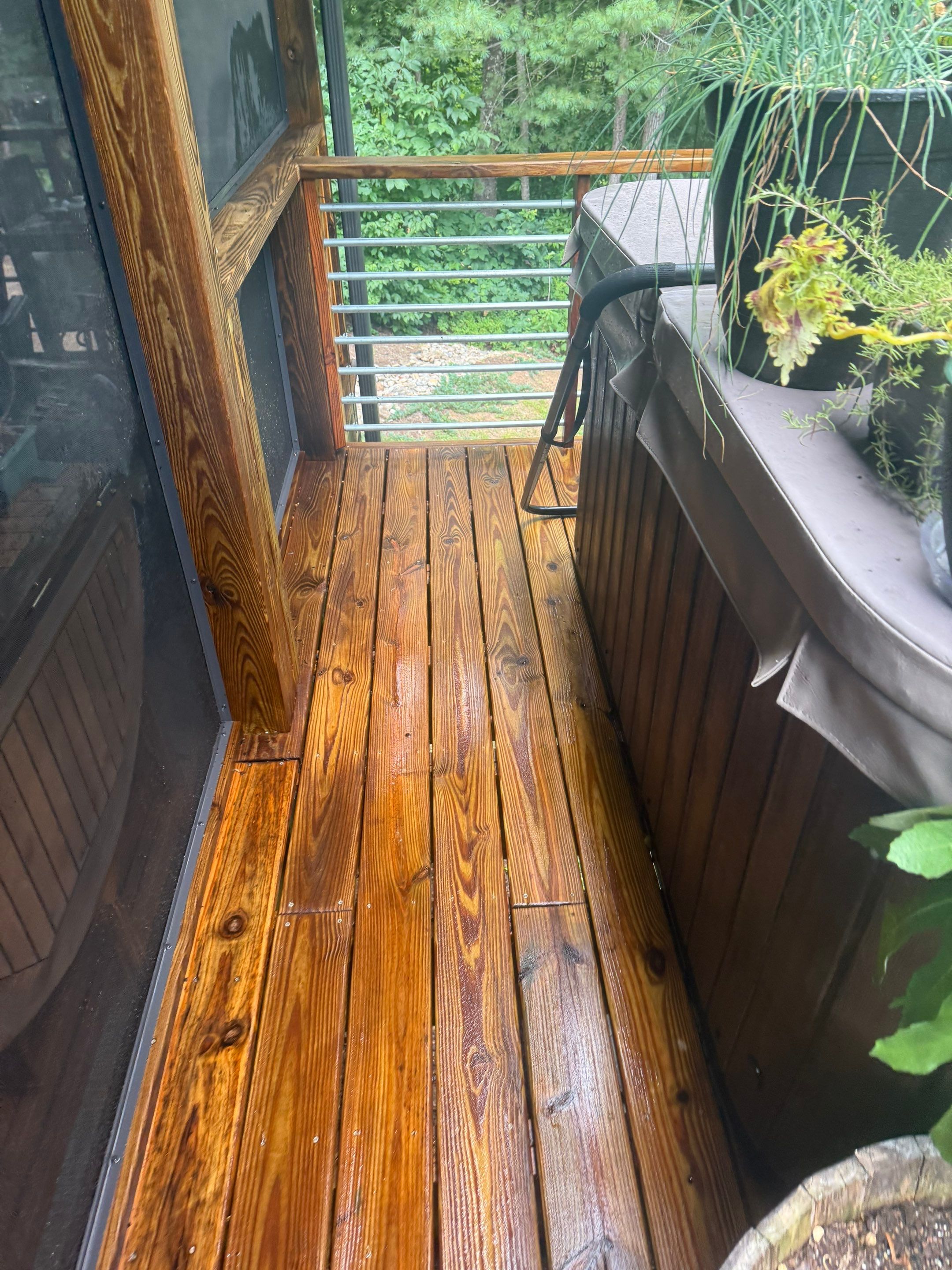 Wood Deck using Wood Sealant by DuraSeal