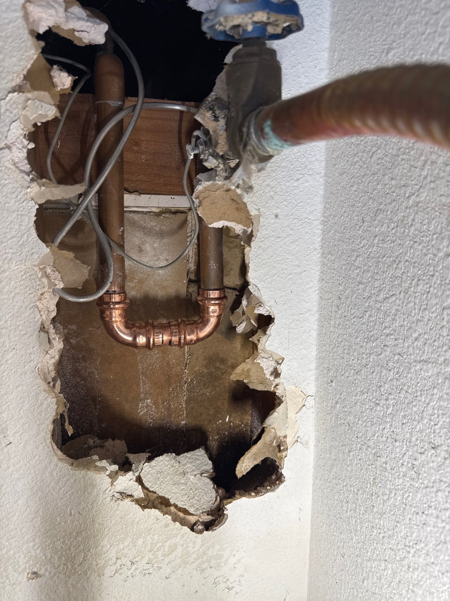 bursted pipe by Us Plumbing