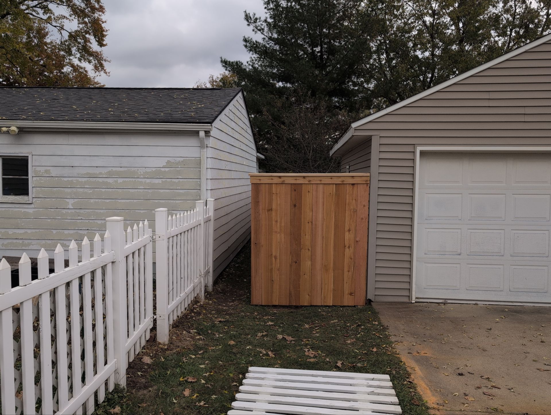 Project in Cedar Falls by Perfect Picket Fence and Stain