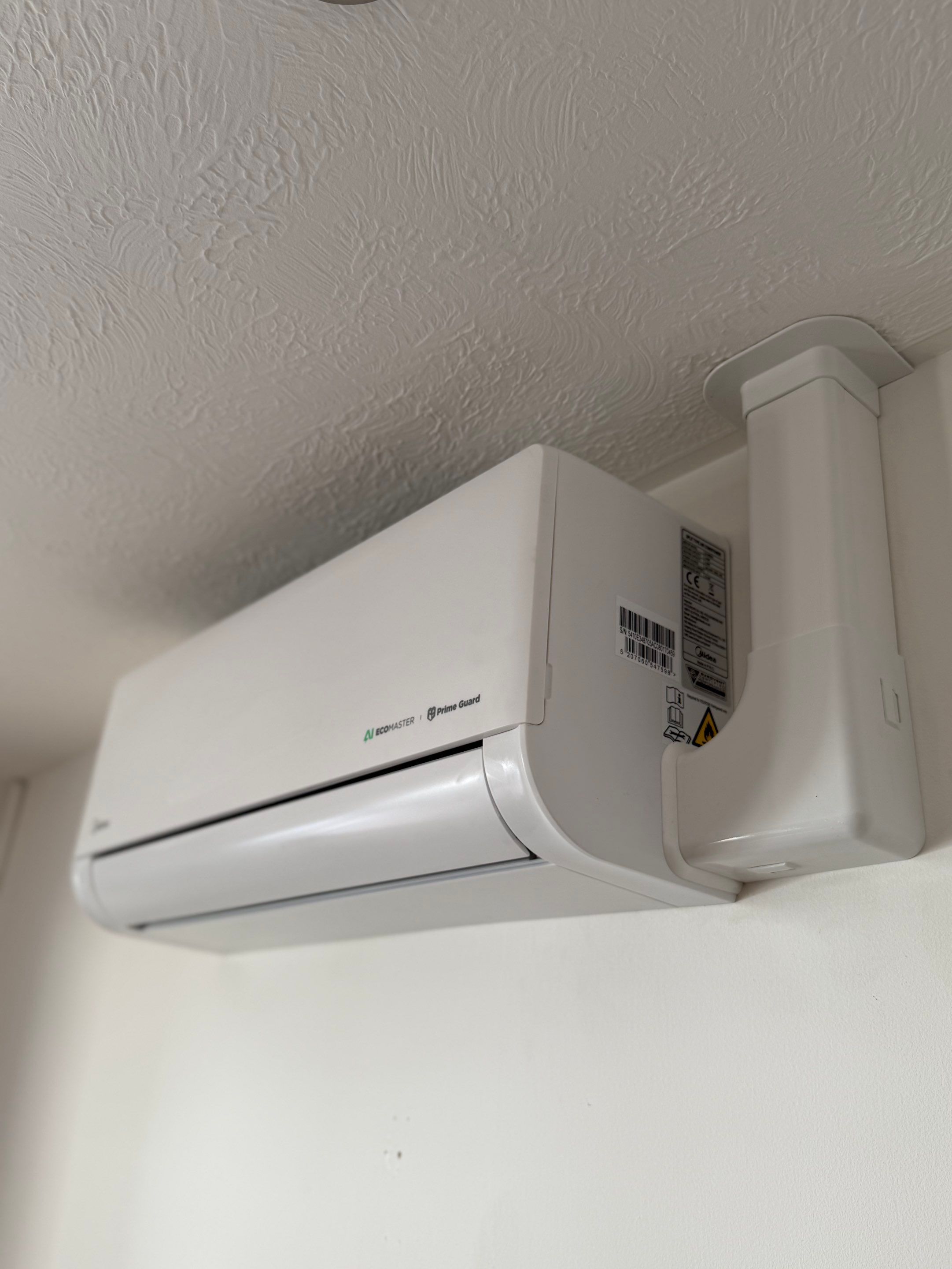π₯ Multi-Split Air Conditioning Installation Completed in Great Hatfield! βοΈ by Elite Services Group Ltd