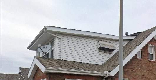 Metal Siding Replacement – St. Louis, MO by Legendary Services Company LLC.