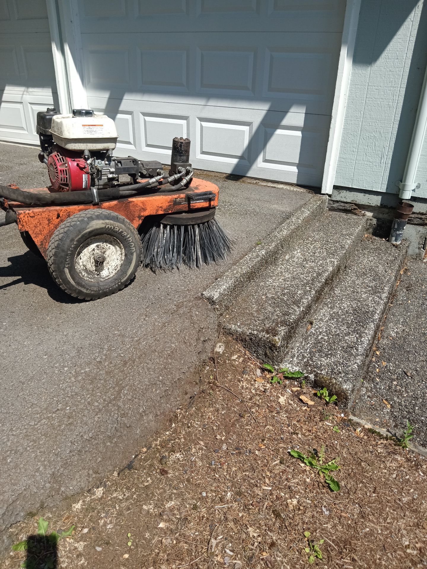 Driveway Asphalt Patch Repairs | Mercer Island  by Jireh Asphalt & Concrete Inc 