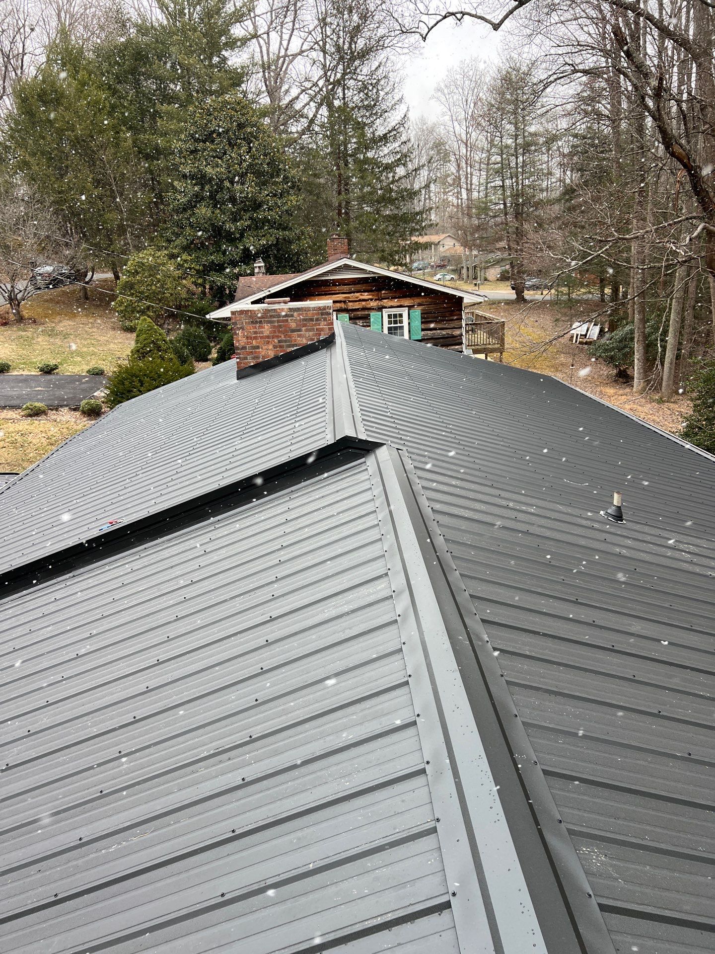 Stewart Residence by Omnia Roofing