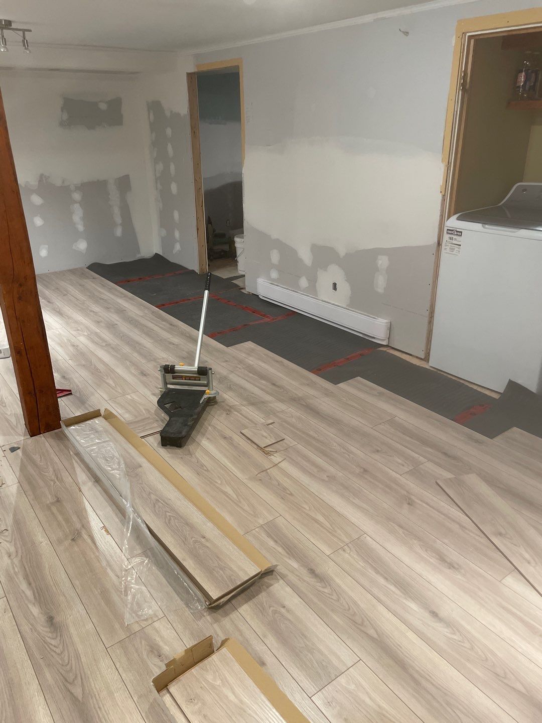 Basement finishing after flood by Eco-Nature Construction Inc.