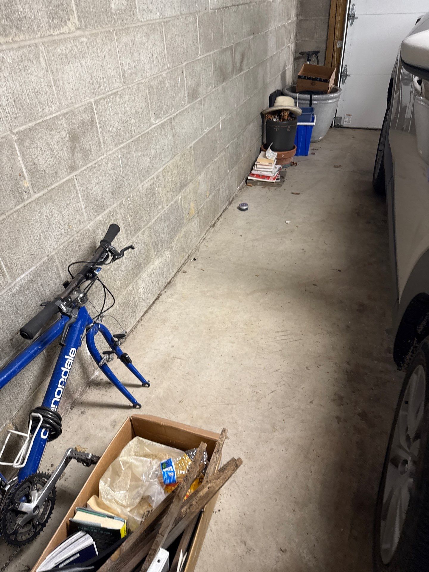 Creekbed Garage Project in Swissvale by Floors in a Day, Inc