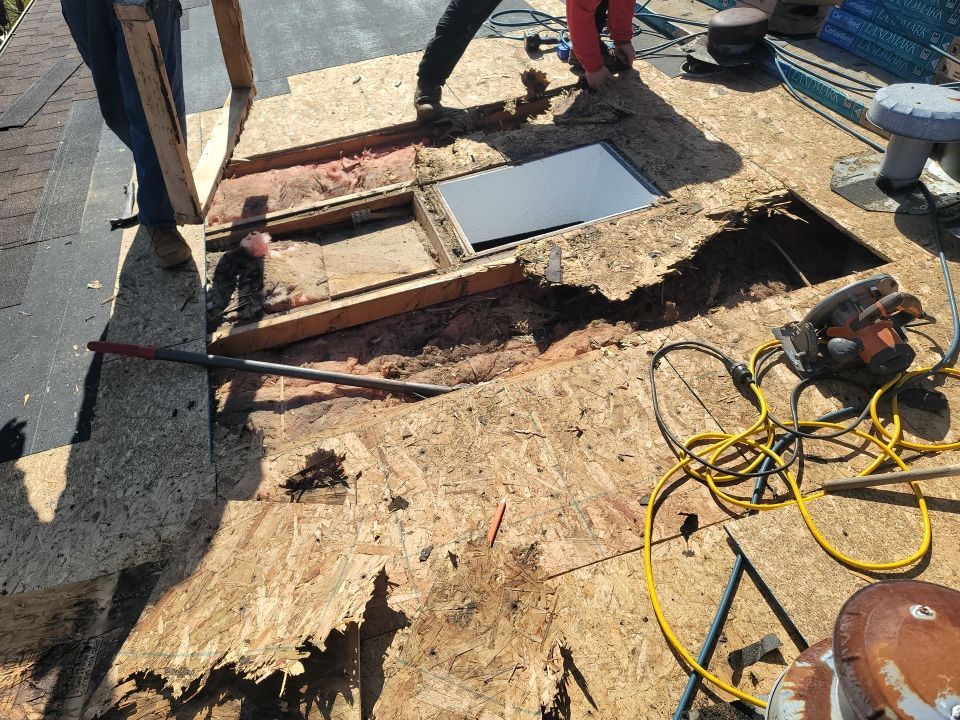 CERTAINTEED LANDMARK COLOR: BURNT SIENNA DRIP EDGE: MUSKET BROWN by Eagle Eye Roofing