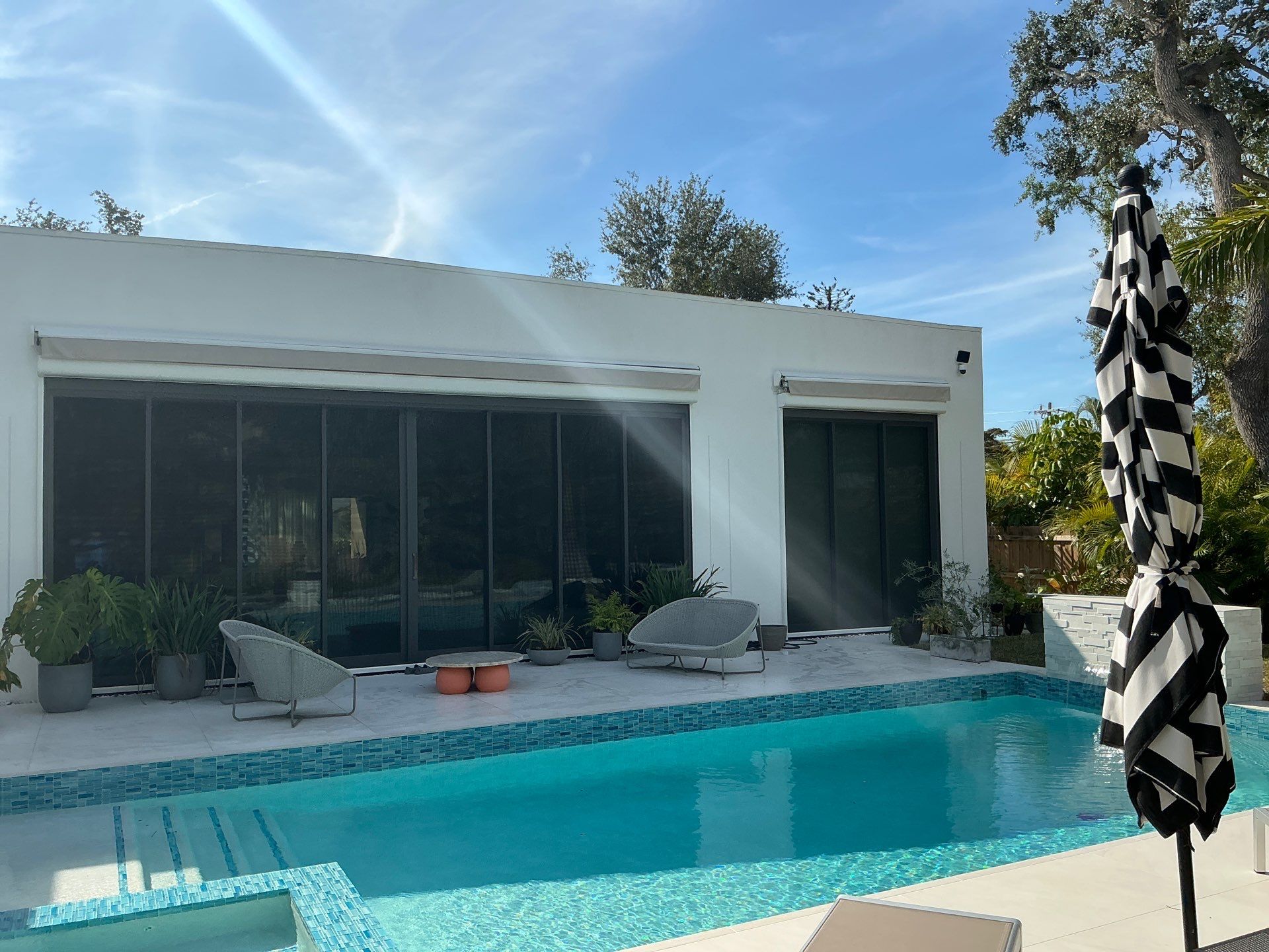 7 inch seamless gutters using smooth box gutters in Sarasota FL by Gutter Professors