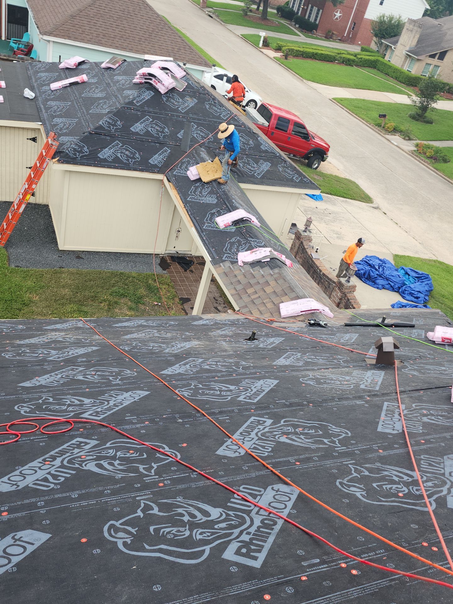Residential Roofing Installation using Owen's Corning Duration (Lifetime) Shingles by Roof Repair Company