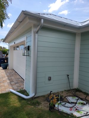 Half-Round Aluminum Gutters in Fort Myers FL