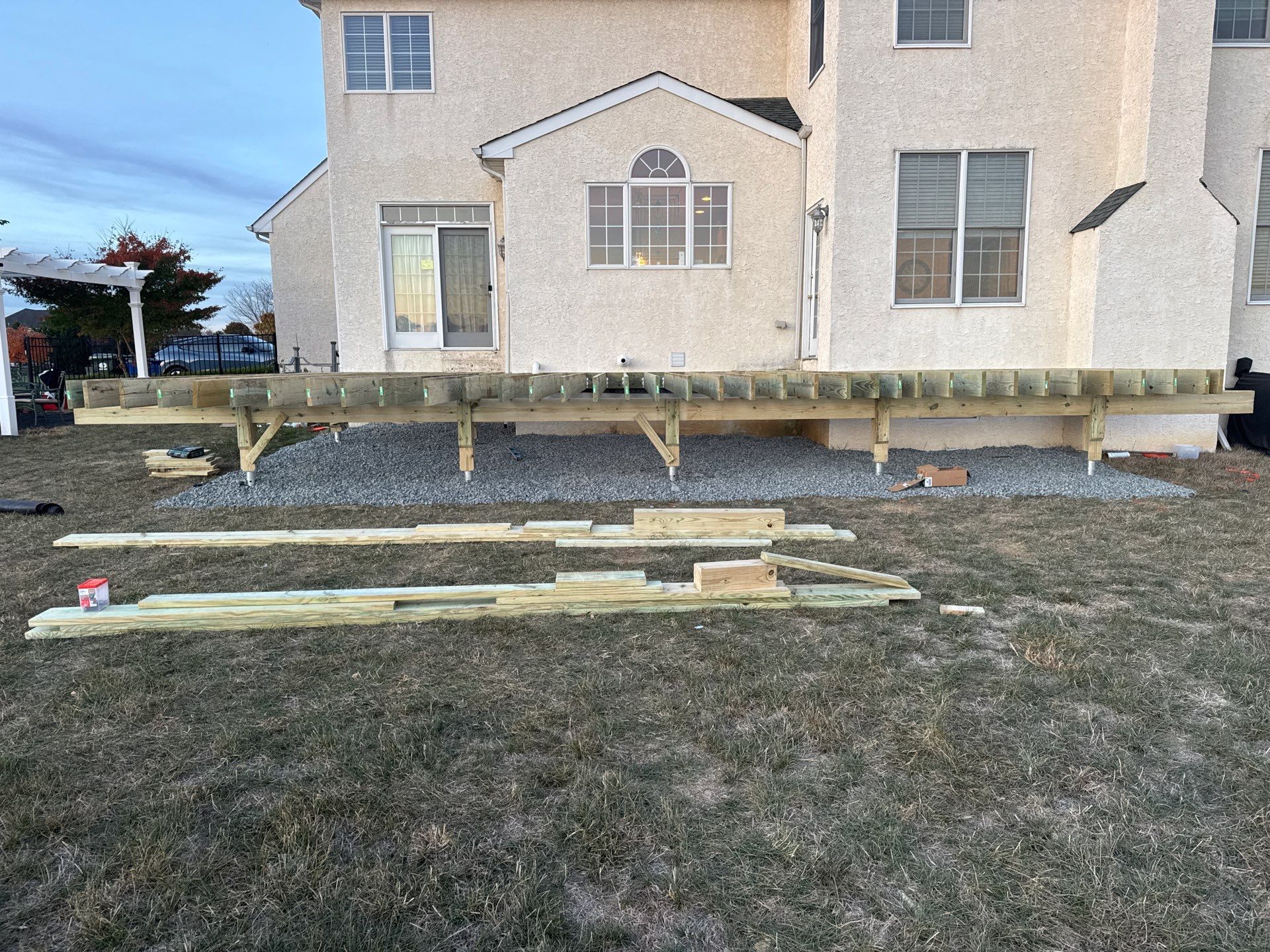 New Deck using Deckorators Venture - Color Saltwater by deck guardian