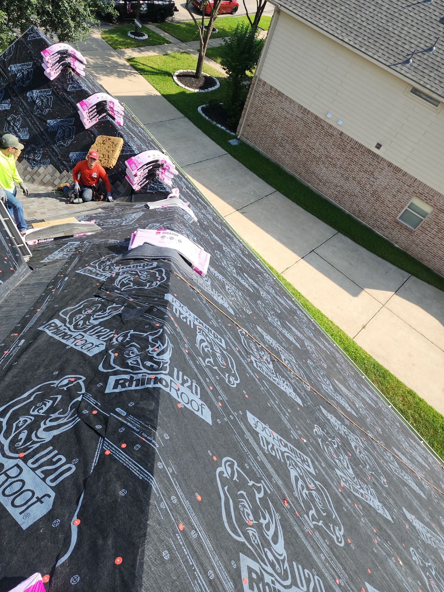 Residential Roofing Installation using Owen's Corning Duration (Lifetime) Shingles by Roof Repair Company