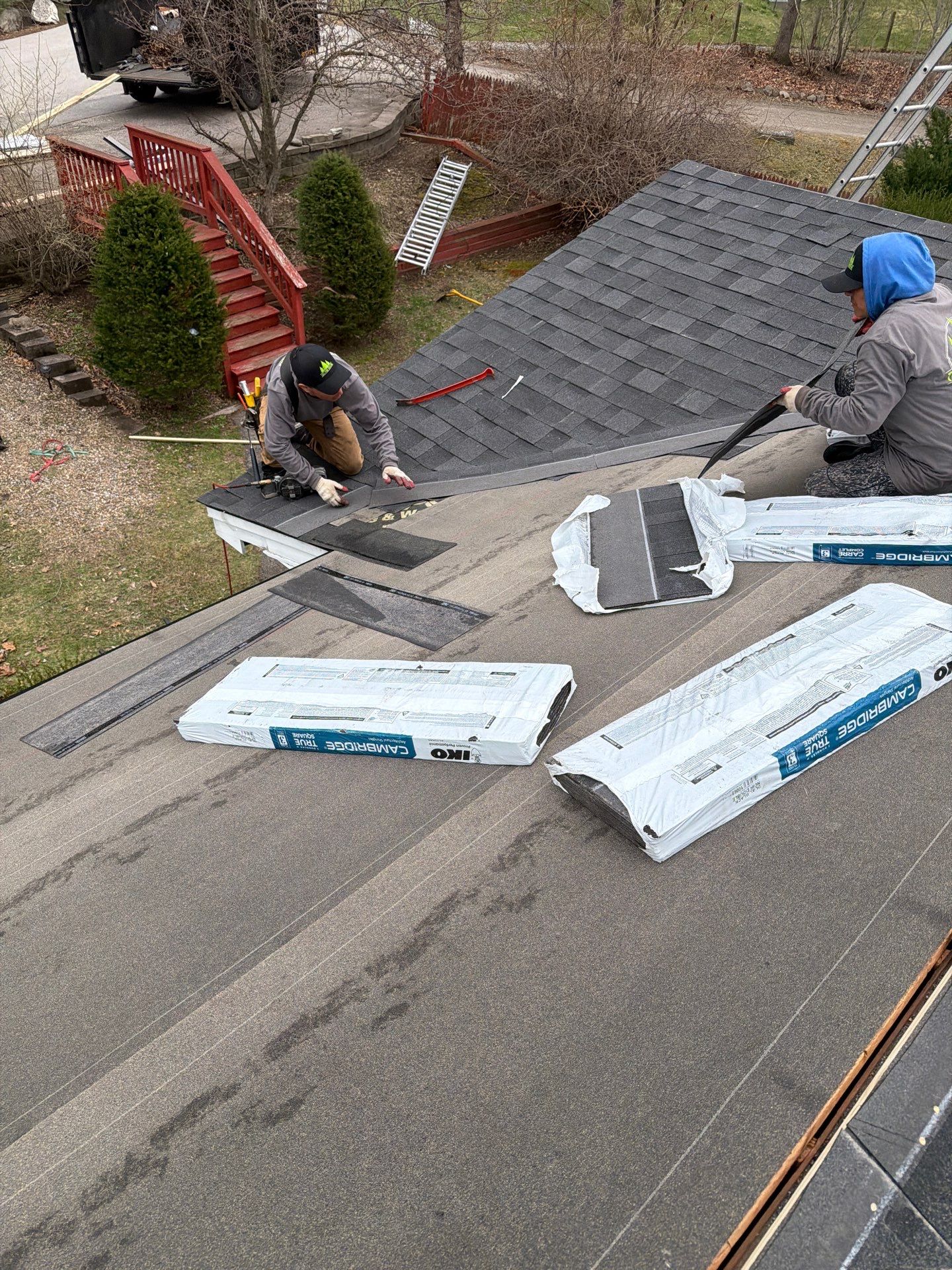 Residential Asphalt Roofing Replacement with IKO Cambridge Shingles in North Hampton by Tall pine roofing