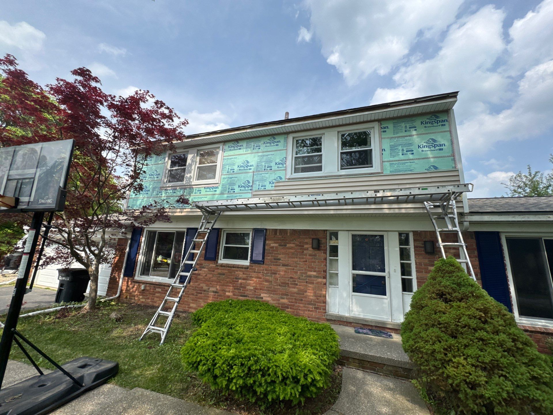 Siding Replacement using Alside Charter Oak D4.5" Vintage Wicker by 180 Contractors