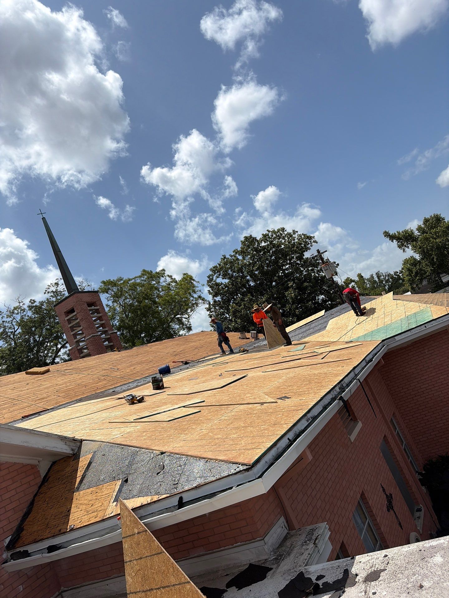 Roof Replacement in Sweeny TX by Roof Repair Company