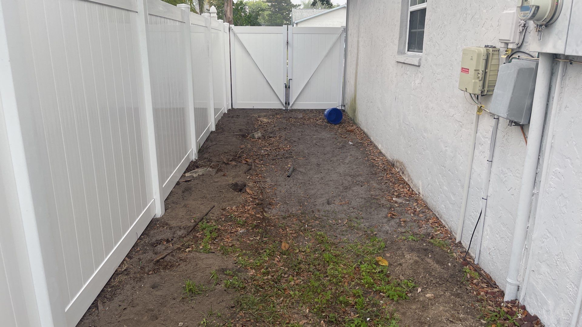 Bradenton, FL 6 ft. Tall White Vinyl Privacy Fence  by Asap fence and gates, LLC