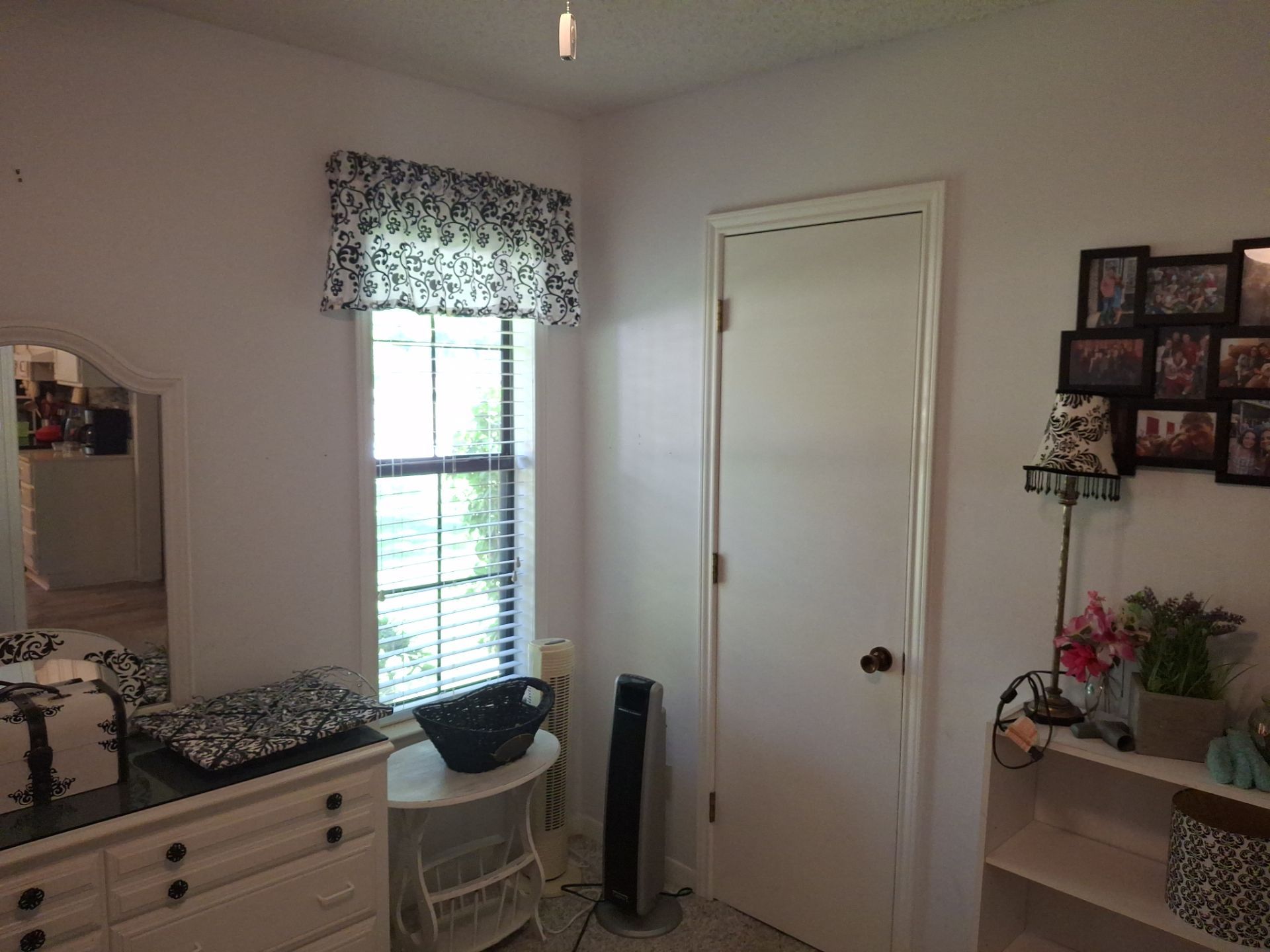 Van, TX Bedroom Refresh by Quality Coats Painting