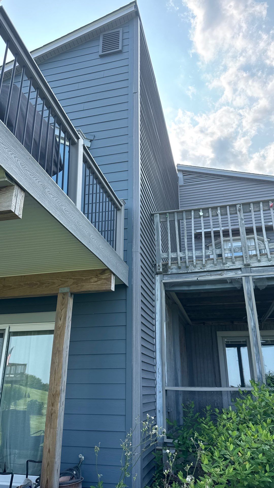 Siding Installation using JH Select Cedarmill Eased Edge by ExteriorPros