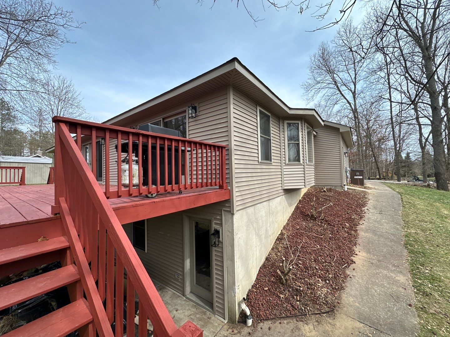 Siding Replacement using Certainteed Restoration Classic D4 by 180 Contractors
