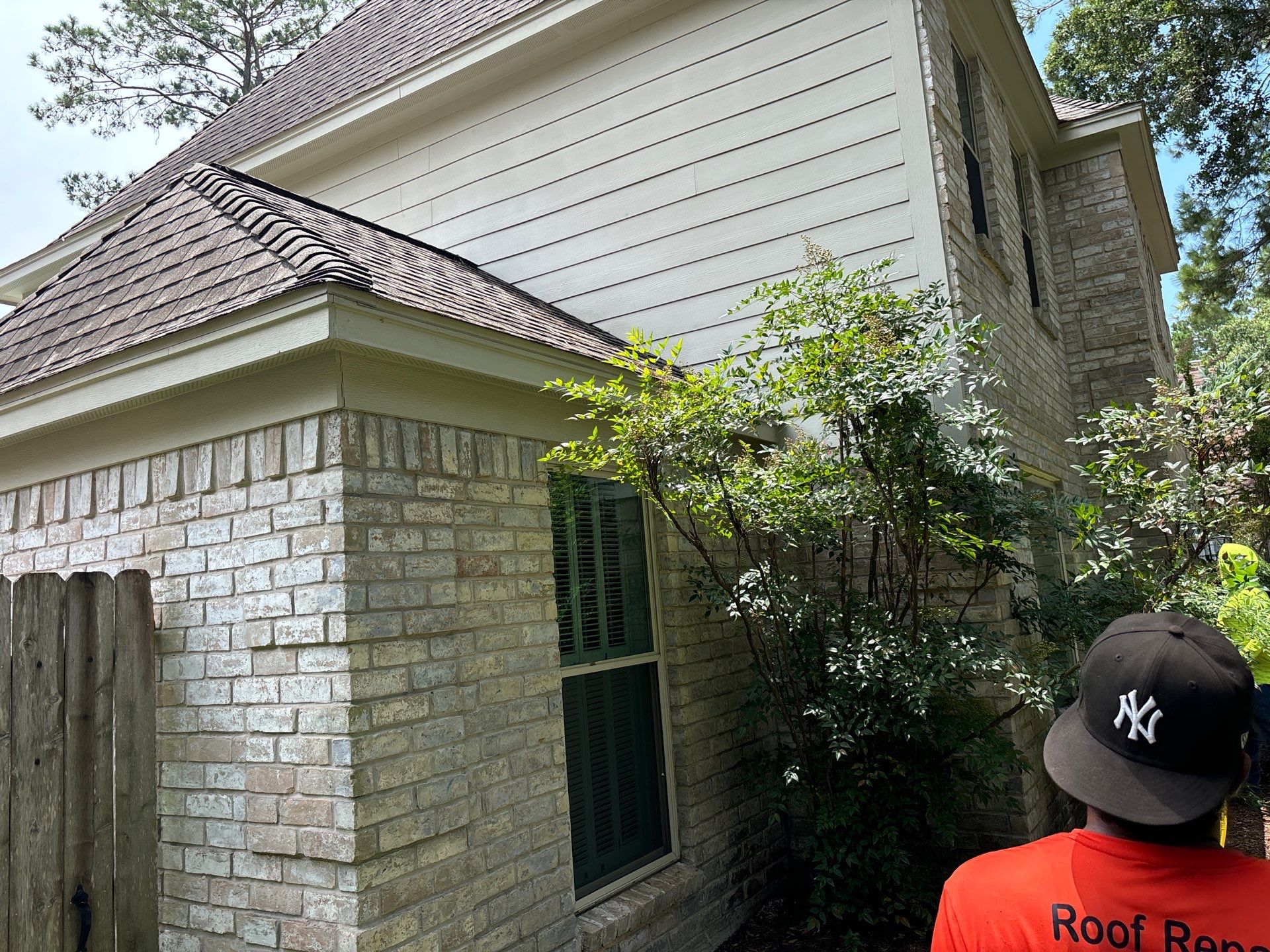 Hail Damage using Owen's Corning Duration (Lifetime) Shingles by Roof Repair Company