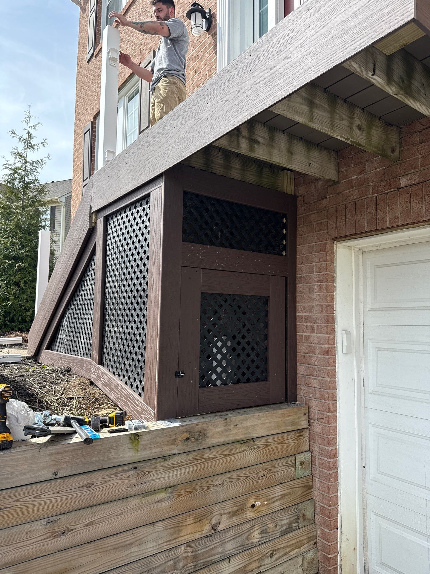 Re deck and stairs  by Cousins Roofing Siding & Decks