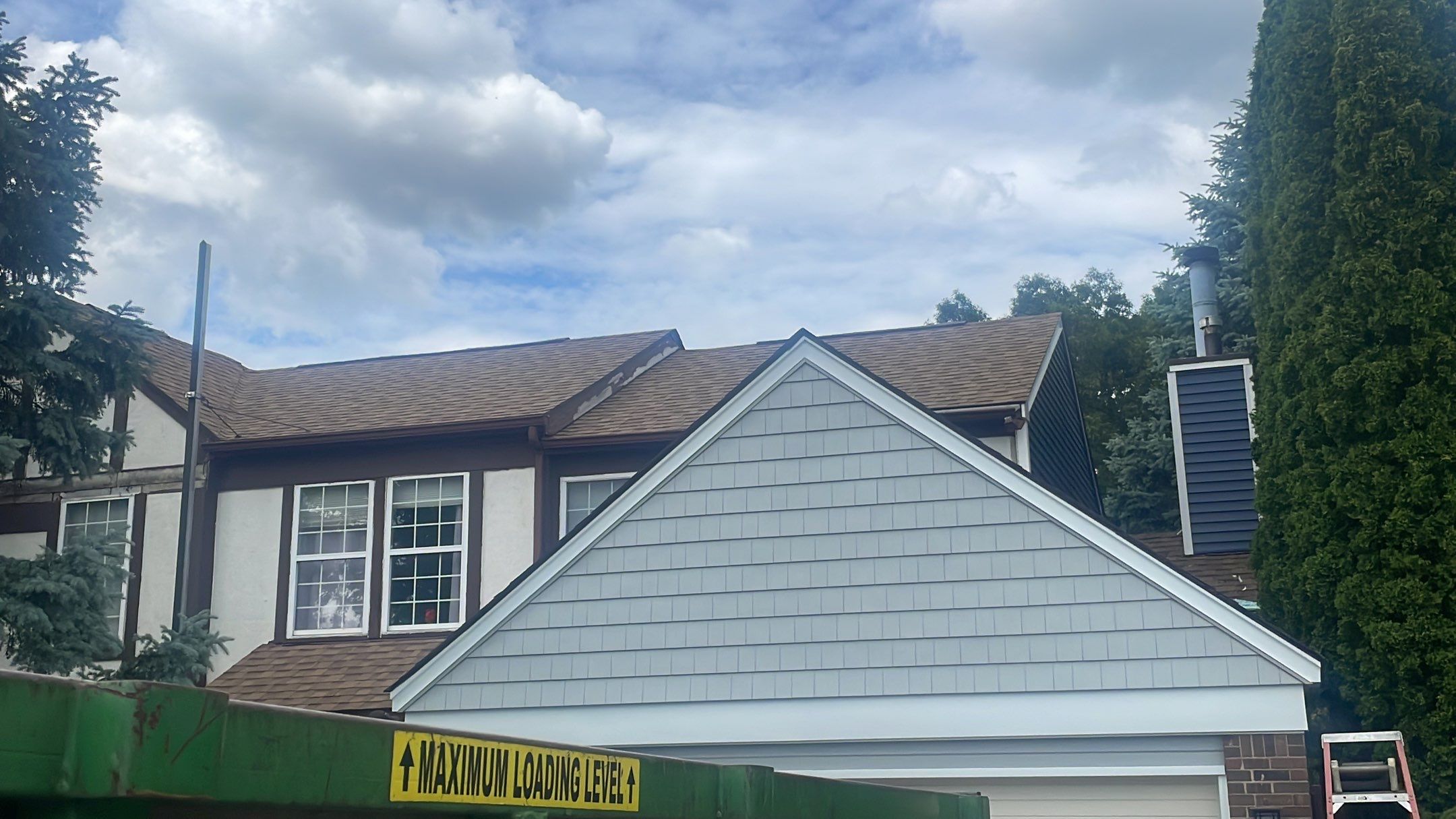 Siding Replacement using CertainTeed Restoration Classis D4 by 180 Contractors