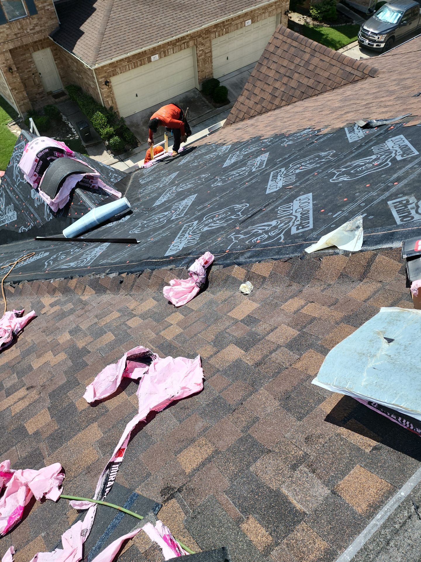 Residential Roofing Installation using Owen's Corning Duration (Lifetime) Shingles by Roof Repair Company