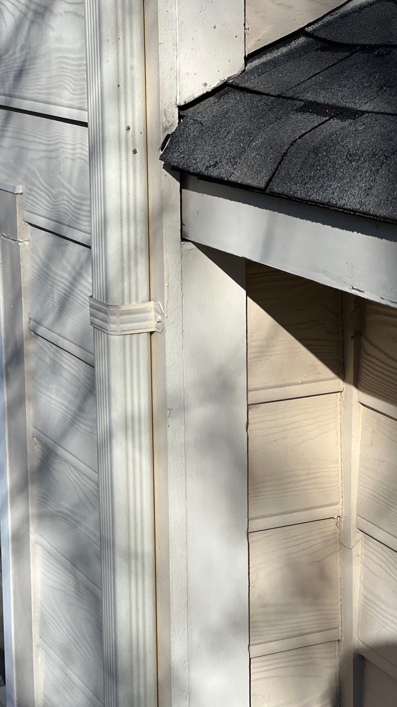 Fairfax: Residential Roof Replacement with CertainTeed Landmark in Charcoal Black by RM Banning, Inc.