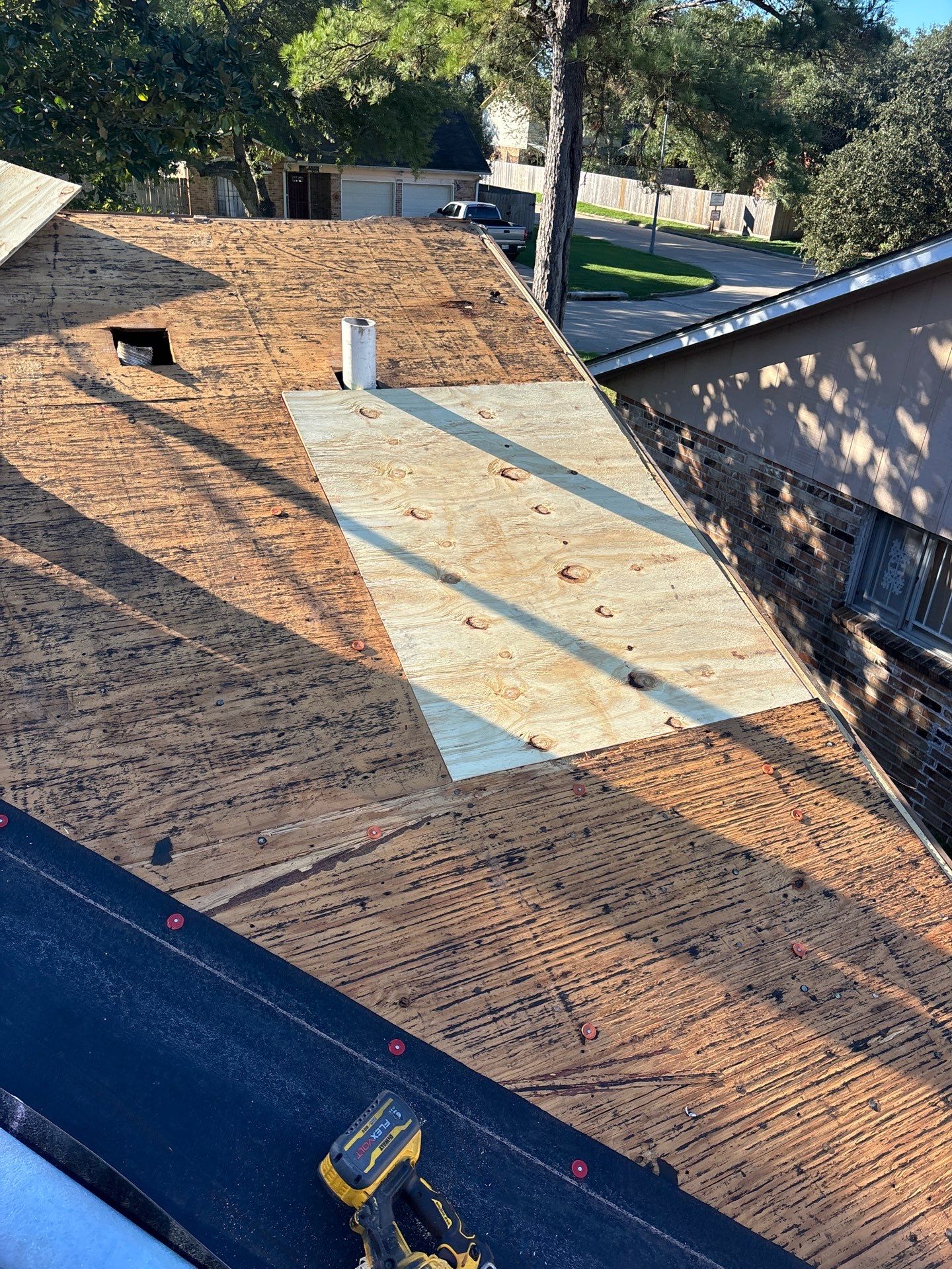 Roof Replacement Houston by Roof Repair Company