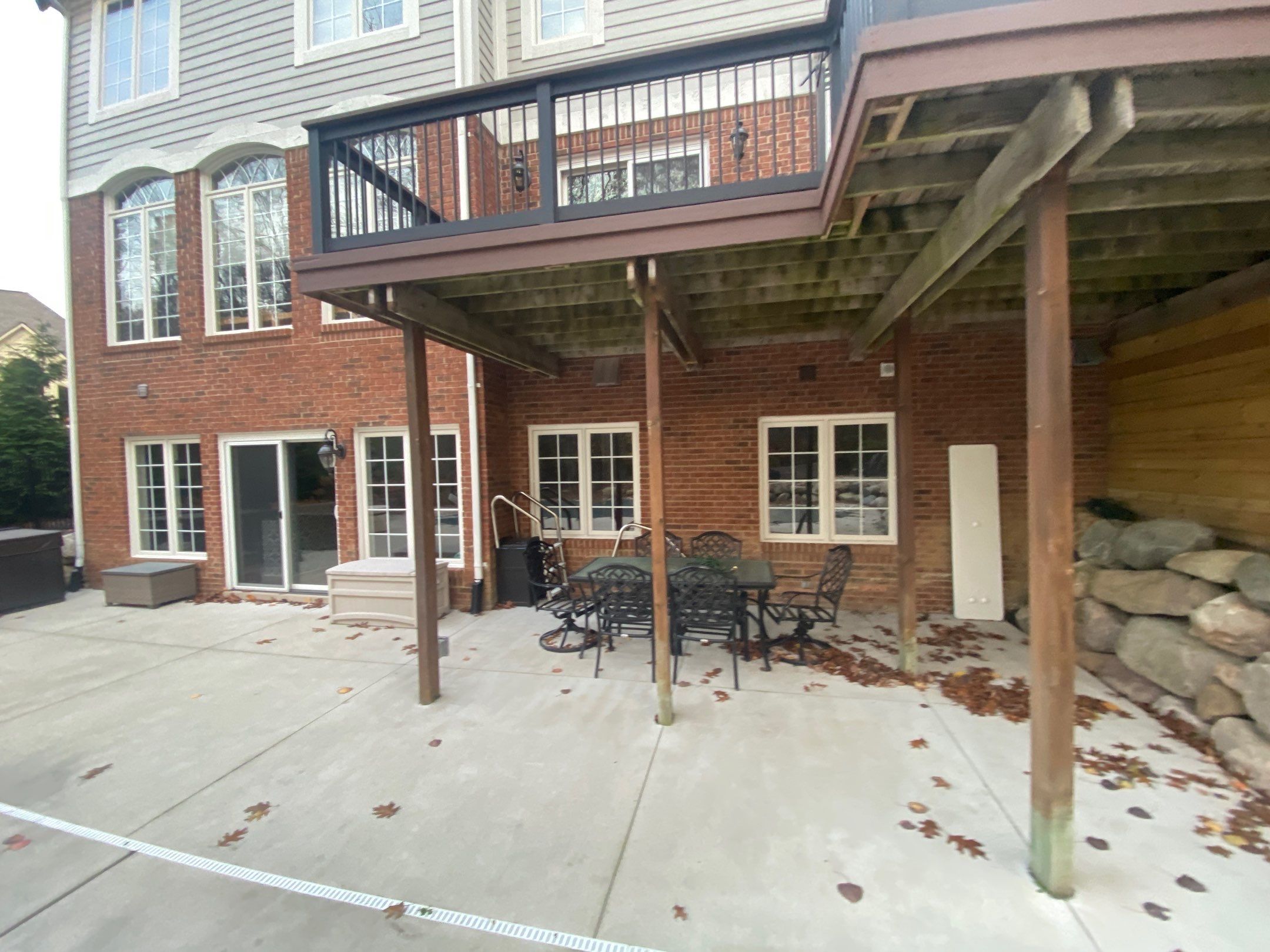 Roof Replacement using CertainTeed Landmark by 180 Contractors
