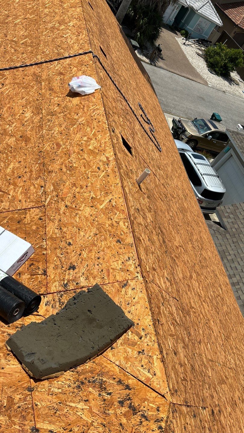 Residential Roofing Installation using Owen's Corning Duration (Lifetime) Shingles by Roof Repair Company
