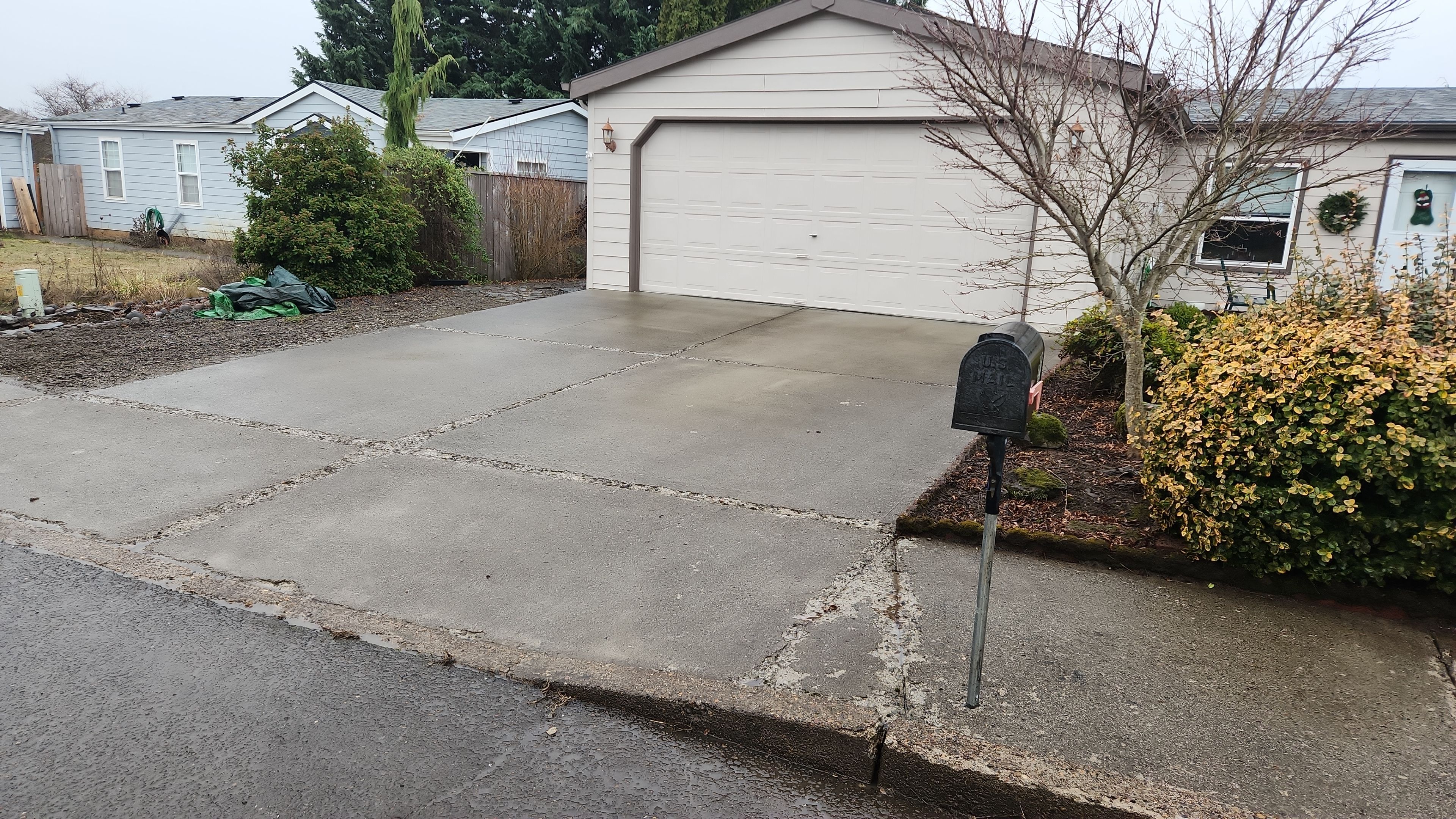 Concrete wash using Biocide by Willamette Outdoor Wash LLC