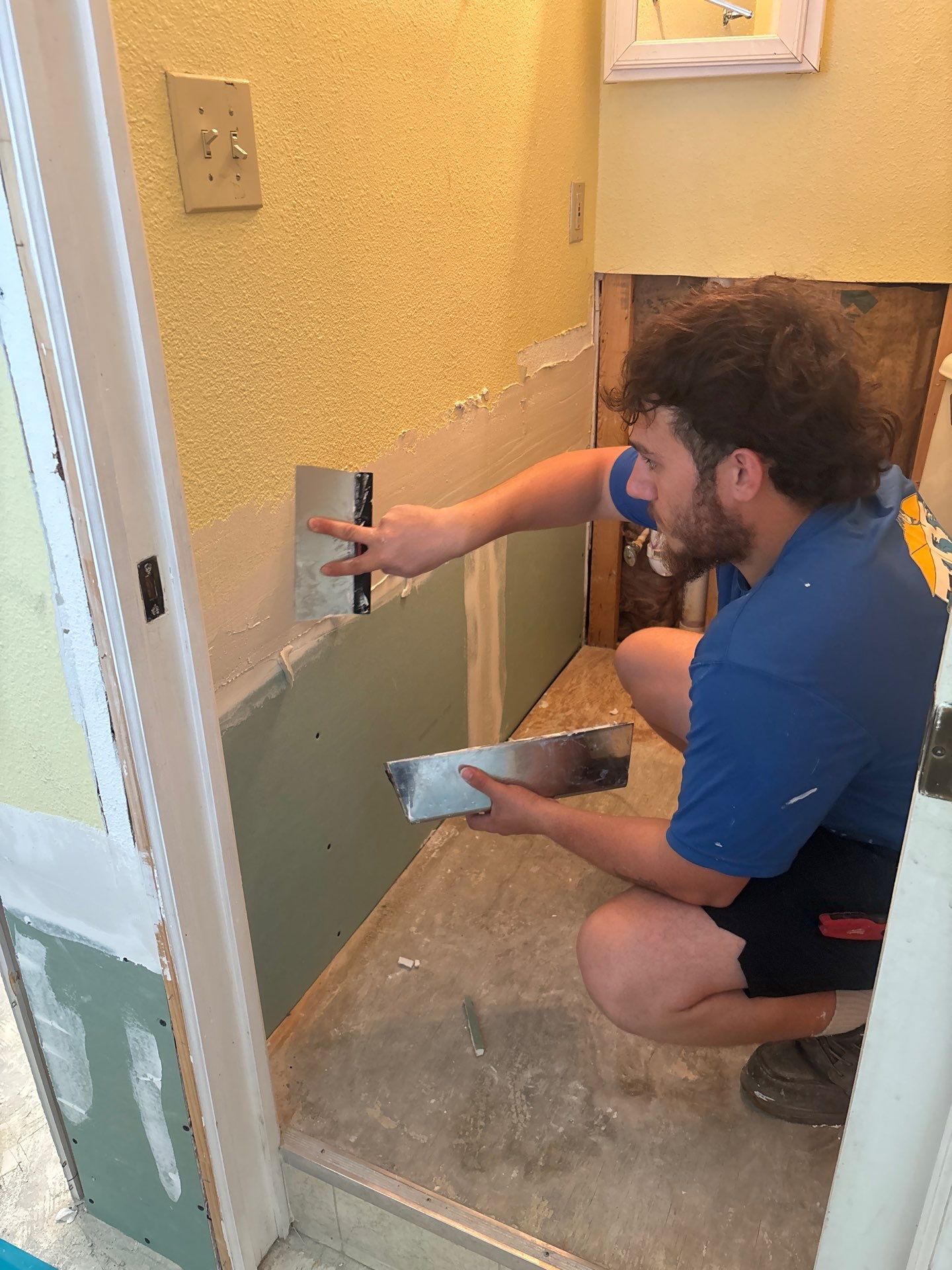 Water Damage Removal And Repair In Bradenton, FL  by Ampm Restoration Services 