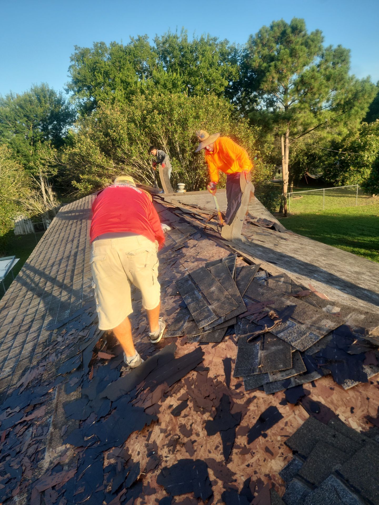 Residential Roofing Installation using Owen's Corning Duration (Lifetime) Shingles by Roof Repair Company