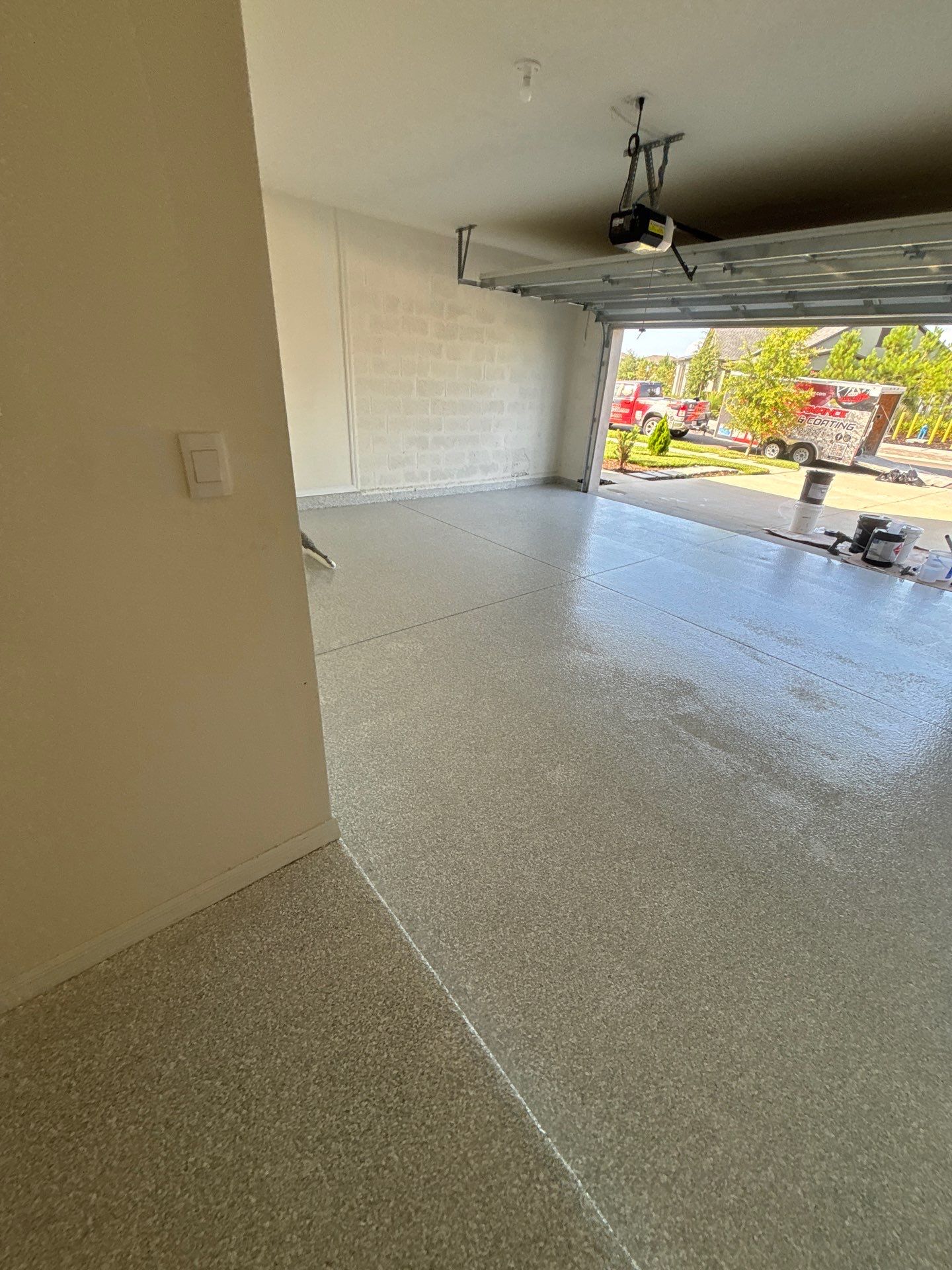 Flake Epoxy Garage Floor Coating System in Zephyrhills by Performance Floors & Coating