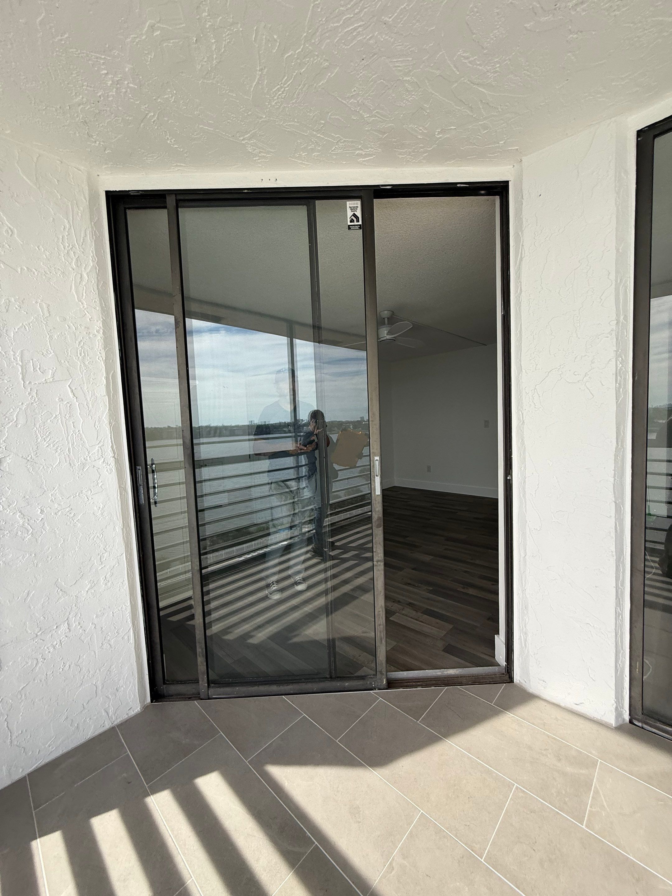 Osmar Sepulveda - (25-30655) by usa home improvement