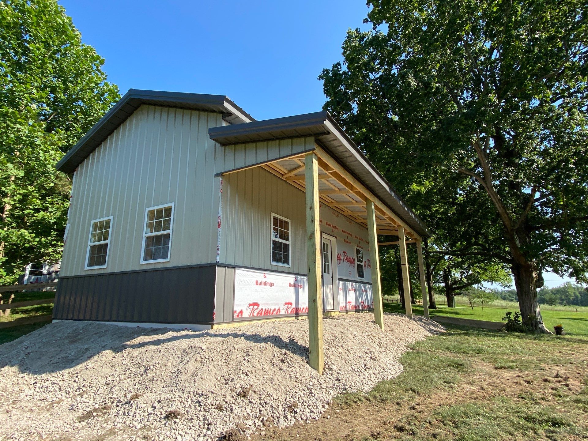 Project in Arlington, IN by The Barn Builders 
