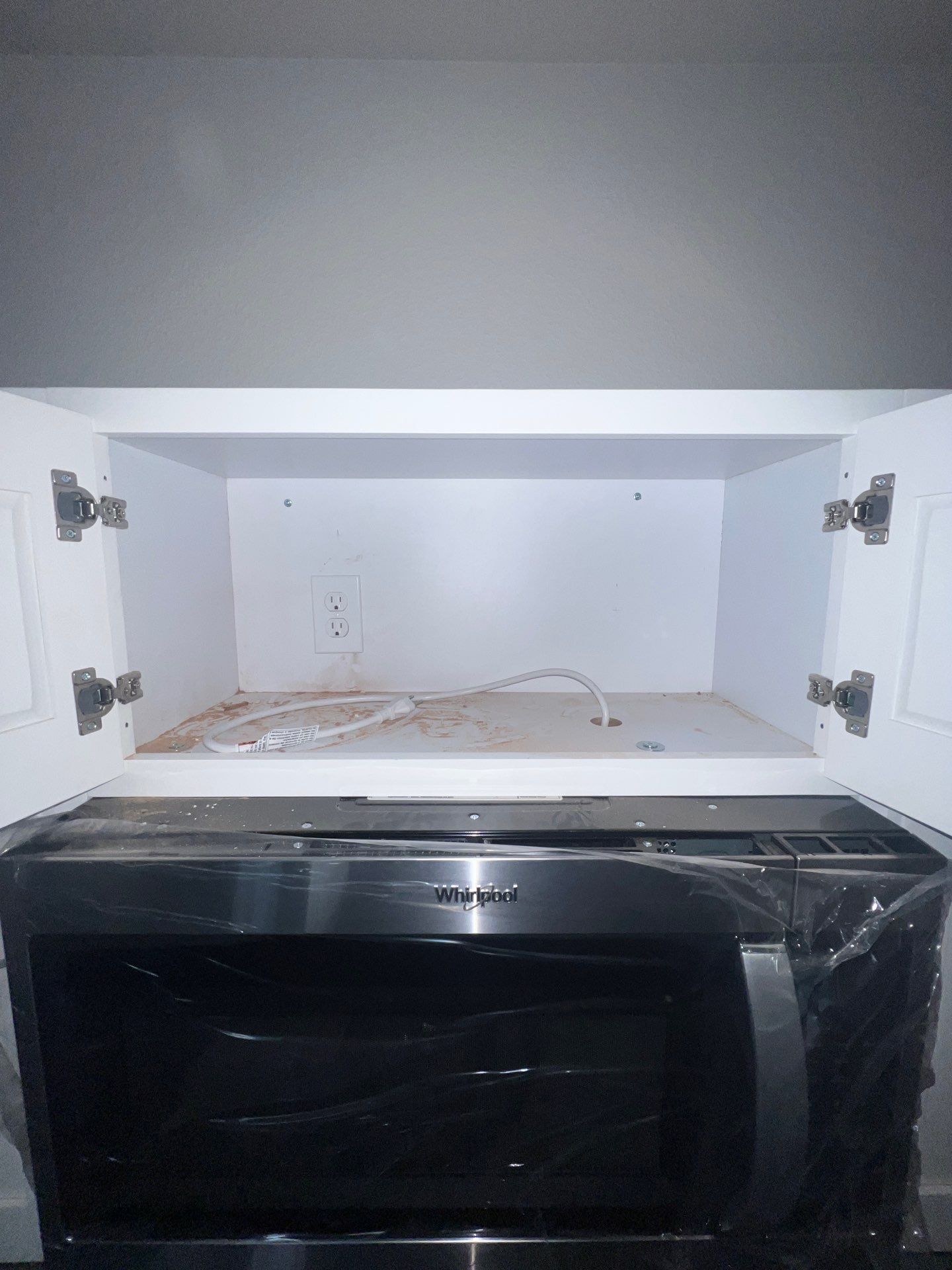 Kitchen remodel by Castro Brothers Solutions