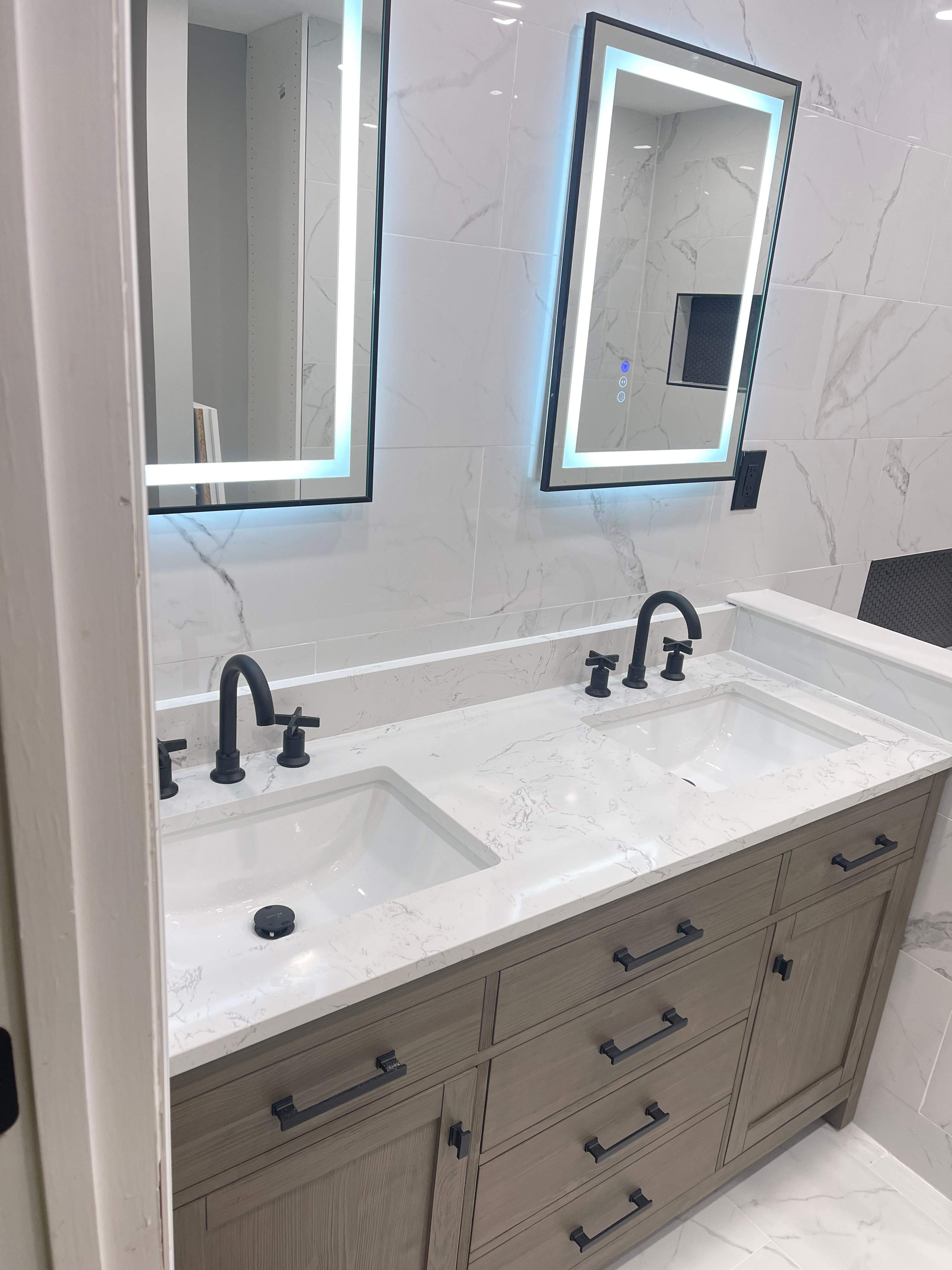 Master bathroom renovation by Prudencio