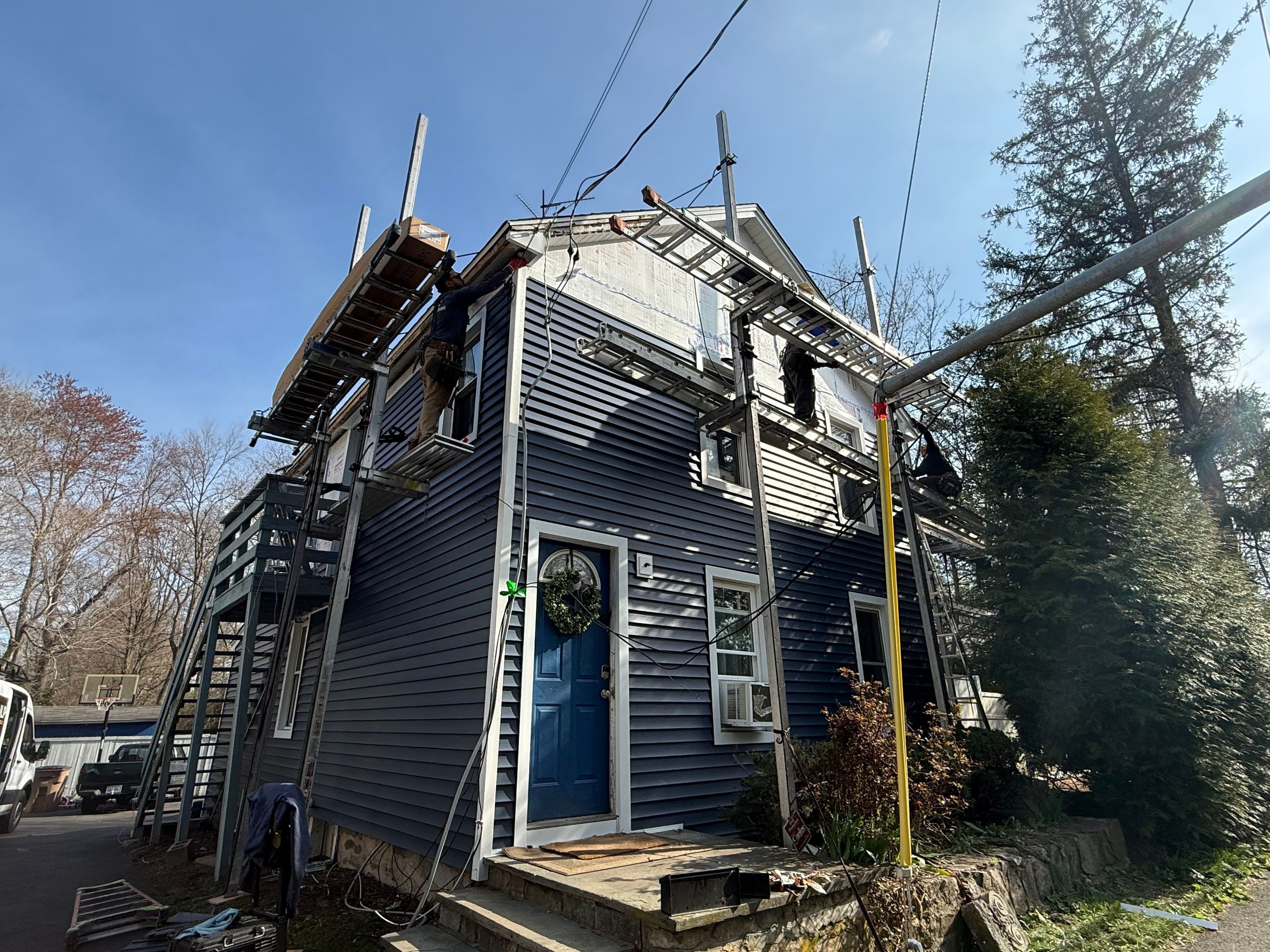 Roof & Siding by JLP PRO SERVICES LLC