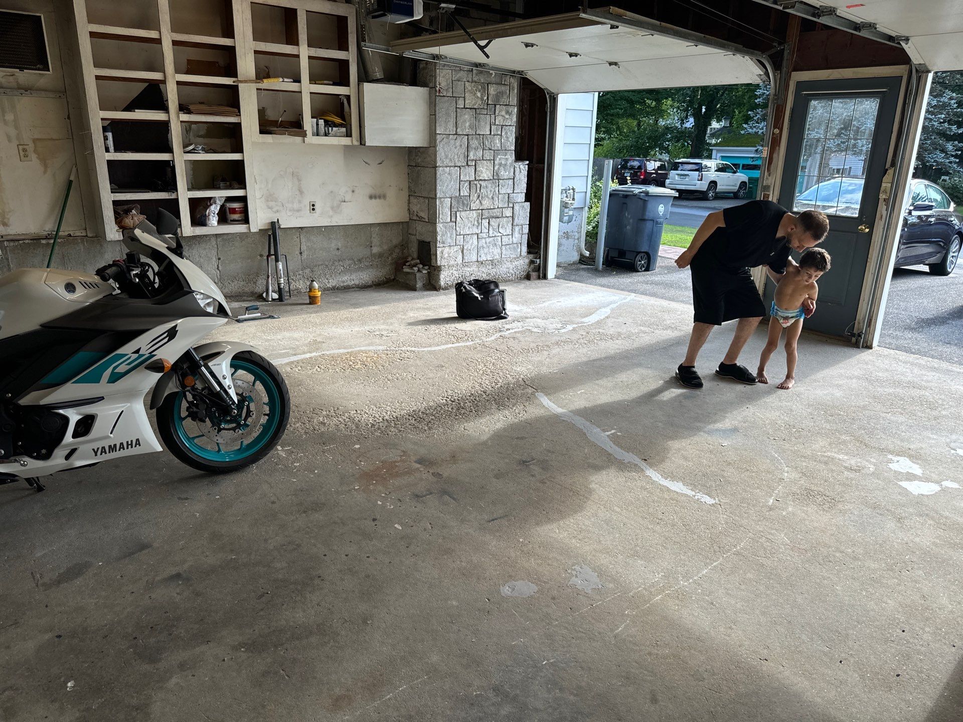 Garage in Nashua, NH 03060 by Symphony Concrete Coatings